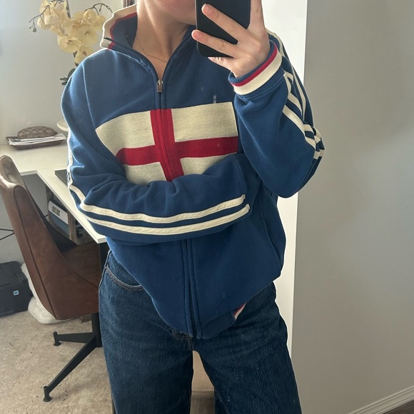 Vintage Embroidered England Sweater - Picture 4 of 4